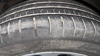 Used 2018 Maruti Suzuki Baleno [2015-2019] Alpha AT Petrol Petrol Automatic tyres LEFT FRONT TYRE TREAD VIEW