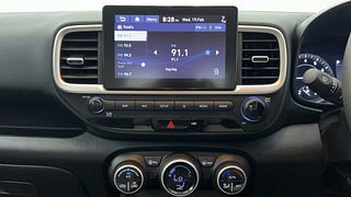 Used 2021 Hyundai Venue [2019-2022] SX Plus 1.0 Turbo DCT Petrol Automatic interior MUSIC SYSTEM & AC CONTROL VIEW