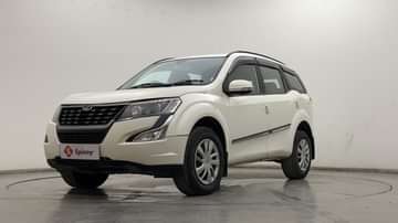 2019 Mahindra XUV500 W5