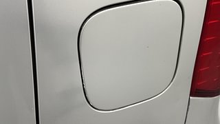 Used 2013 Maruti Suzuki Wagon R 1.0 [2013-2019] LXi CNG Petrol+cng Manual dents MINOR DENT