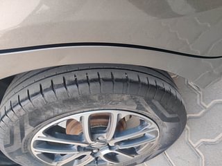 Used 2019 Maruti Suzuki Swift [2017-2021] ZXi Plus AMT Petrol Automatic dents MINOR SCRATCH