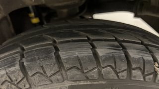 Used 2013 Maruti Suzuki Alto 800 [2012-2016] Lxi Petrol Manual tyres LEFT REAR TYRE TREAD VIEW