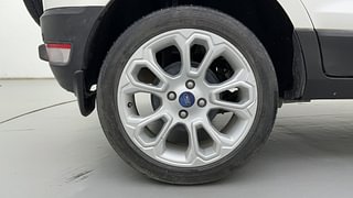 Used 2018 Ford EcoSport [2017-2021] Titanium + 1.5L Ti-VCT Petrol Manual tyres RIGHT REAR TYRE RIM VIEW