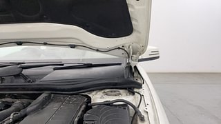 Used 2017 Mercedes-Benz CLA [2015-2019] 200 CDI Sport Diesel Automatic engine ENGINE LEFT SIDE HINGE & APRON VIEW