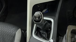 Used 2021 Nissan Magnite XV Petrol Manual interior GEAR  KNOB VIEW