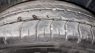 Used 2021 Maruti Suzuki XL6 [2019-2022] Zeta AT Petrol Petrol Automatic tyres RIGHT REAR TYRE TREAD VIEW