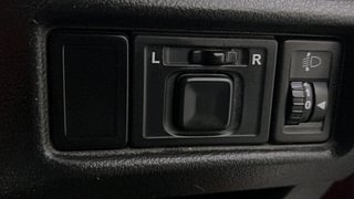 Used 2020 Maruti Suzuki Vitara Brezza [2016-2020] LDi Diesel Manual top_features Adjustable ORVM