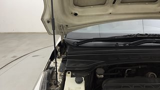 Used 2015 Hyundai Creta [2015-2018] 1.6 SX Diesel Manual engine ENGINE RIGHT SIDE HINGE & APRON VIEW