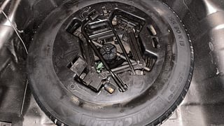 Used 2010 Hyundai i10 Magna 1.2 AT Petrol Automatic tyres SPARE TYRE VIEW