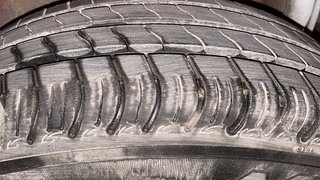 Used 2014 Maruti Suzuki Celerio VXI AMT Petrol Automatic tyres LEFT REAR TYRE TREAD VIEW