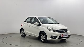 Used 2019 Honda Brio [2011-2016] VX MT Petrol Manual exterior RIGHT FRONT CORNER VIEW