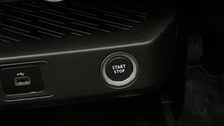 Used 2021 Renault Kiger RXT MT Petrol Manual top_features Keyless start