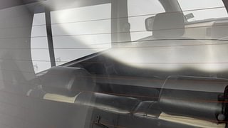 Used 2018 Maruti Suzuki Wagon R 1.0 [2010-2019] VXi Petrol Manual top_features Rear defogger
