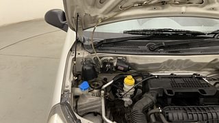 Used 2013 Maruti Suzuki Alto 800 [2012-2016] Lxi Petrol Manual engine ENGINE RIGHT SIDE HINGE & APRON VIEW