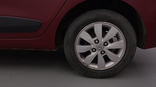 Used 2014 Hyundai Xcent [2014-2017] S (O) Petrol Petrol Manual tyres LEFT REAR TYRE RIM VIEW