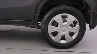 Used 2014 Maruti Suzuki Alto K10 [2014-2019] VXI AMT Petrol Automatic tyres LEFT REAR TYRE RIM VIEW