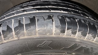 Used 2015 Hyundai Creta [2015-2018] 1.6 SX Diesel Manual tyres LEFT FRONT TYRE TREAD VIEW