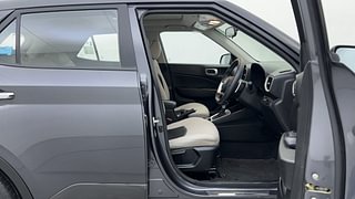 Used 2021 Hyundai Venue [2019-2022] SX Plus 1.0 Turbo DCT Petrol Automatic interior RIGHT SIDE FRONT DOOR CABIN VIEW