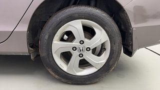 Used 2015 Honda City [2014-2017] VX Petrol Manual tyres LEFT REAR TYRE RIM VIEW