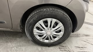 Used 2020 Datsun Redi-GO [2015-2019] S 1.0 Petrol Manual tyres RIGHT FRONT TYRE RIM VIEW