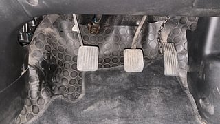 Used 2014 Hyundai Xcent [2014-2017] S (O) Petrol Petrol Manual interior PEDALS VIEW