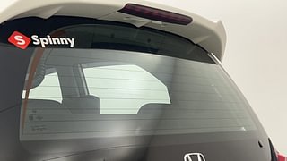 Used 2019 Honda Brio [2011-2016] VX MT Petrol Manual top_features Rear defogger