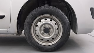 Used 2013 Maruti Suzuki Wagon R 1.0 [2013-2019] LXi CNG Petrol+cng Manual tyres RIGHT FRONT TYRE RIM VIEW