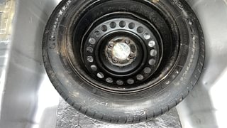 Used 2015 Honda City [2014-2017] VX Petrol Manual tyres SPARE TYRE VIEW