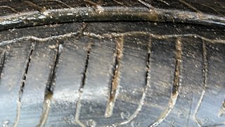 Used 2015 Honda City [2014-2017] VX Petrol Manual tyres RIGHT FRONT TYRE TREAD VIEW