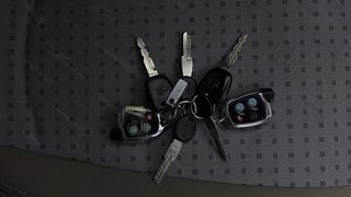 Used 2013 Maruti Suzuki Wagon R 1.0 [2013-2019] LXi CNG Petrol+cng Manual extra CAR KEY VIEW