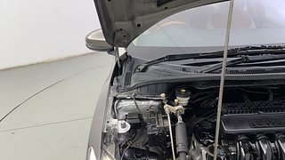 Used 2015 Honda City [2014-2017] VX Petrol Manual engine ENGINE RIGHT SIDE HINGE & APRON VIEW