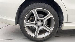 Used 2017 Mercedes-Benz CLA [2015-2019] 200 CDI Sport Diesel Automatic tyres RIGHT REAR TYRE RIM VIEW