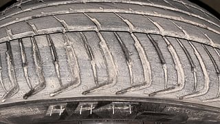 Used 2018 Maruti Suzuki Alto K10 [2014-2019] VXI AMT (O) Petrol Automatic tyres RIGHT FRONT TYRE TREAD VIEW