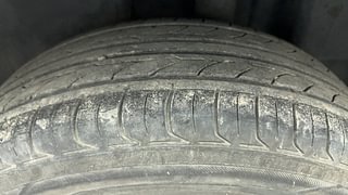 Used 2020 Volkswagen Vento Highline 1.0L TSI Petrol Manual tyres LEFT REAR TYRE TREAD VIEW