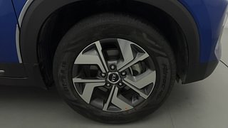 Used 2021 Kia Sonet HTX Plus 1.0 iMT Petrol Manual tyres RIGHT FRONT TYRE RIM VIEW