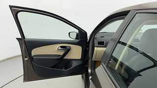 Used 2019 Volkswagen Ameo [2016-2020] 1.0 Highline Plus Petrol Petrol Manual interior LEFT FRONT DOOR OPEN VIEW