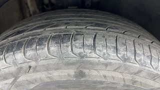 Used 2020 Volkswagen Vento Highline 1.0L TSI Petrol Manual tyres RIGHT FRONT TYRE TREAD VIEW