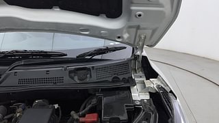 Used 2022 Nissan Magnite XV Turbo Executive Petrol Manual engine ENGINE LEFT SIDE HINGE & APRON VIEW