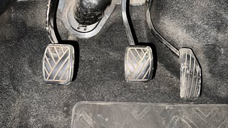 Used 2018 Maruti Suzuki Wagon R 1.0 [2010-2019] VXi Petrol Manual interior PEDALS VIEW