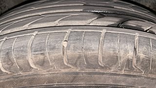 Used 2019 Maruti Suzuki Dzire [2017-2020] VDi AMT Diesel Automatic tyres RIGHT REAR TYRE TREAD VIEW