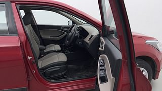 Used 2016 Hyundai Elite i20 [2014-2018] Sportz 1.2 Petrol Manual interior RIGHT SIDE FRONT DOOR CABIN VIEW
