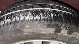 Used 2012 Honda Brio [2011-2016] V MT Petrol Manual tyres RIGHT REAR TYRE TREAD VIEW