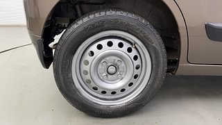 Used 2018 Maruti Suzuki Wagon R 1.0 [2010-2019] VXi Petrol Manual tyres RIGHT REAR TYRE RIM VIEW