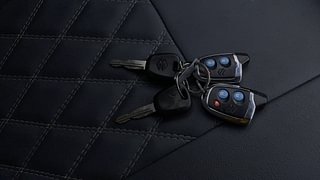 Used 2018 Maruti Suzuki Alto K10 [2014-2019] VXI AMT (O) Petrol Automatic extra CAR KEY VIEW