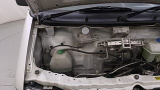 Used 2021 Maruti Suzuki Eeco AC 5 STR Petrol Manual engine ENGINE RIGHT SIDE HINGE & APRON VIEW