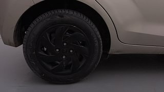 Used 2019 Hyundai New Santro 1.1 Sportz MT Petrol Manual tyres RIGHT REAR TYRE RIM VIEW