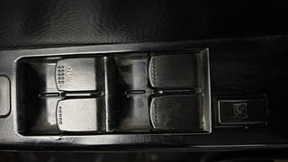 Used 2018 Maruti Suzuki Wagon R 1.0 [2010-2019] VXi Petrol Manual top_features Power windows