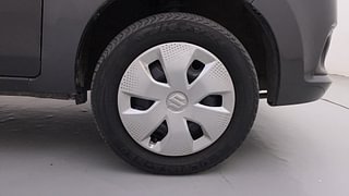 Used 2018 Maruti Suzuki Alto K10 [2014-2019] VXI AMT (O) Petrol Automatic tyres RIGHT FRONT TYRE RIM VIEW