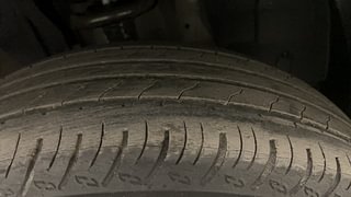 Used 2021 Renault Kiger RXT MT Petrol Manual tyres RIGHT FRONT TYRE TREAD VIEW