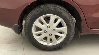 Used 2014 Honda Amaze 1.5L VX Diesel Manual tyres RIGHT REAR TYRE RIM VIEW